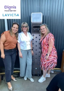 Lavicta Luchtdroger met 3 medewerkers Dignis Groningen
